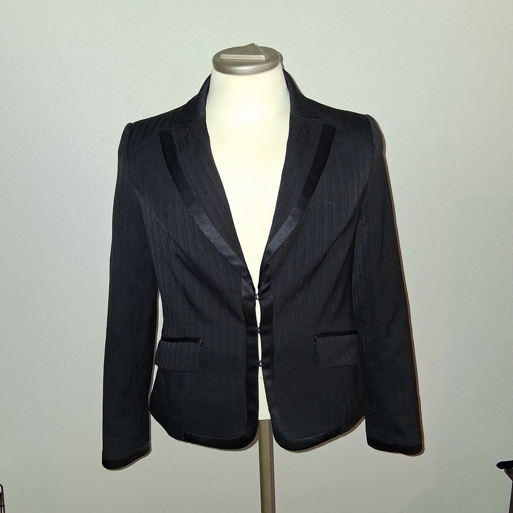 Apostrophe Charcoal Pinstripe Women's Blazer Size 10